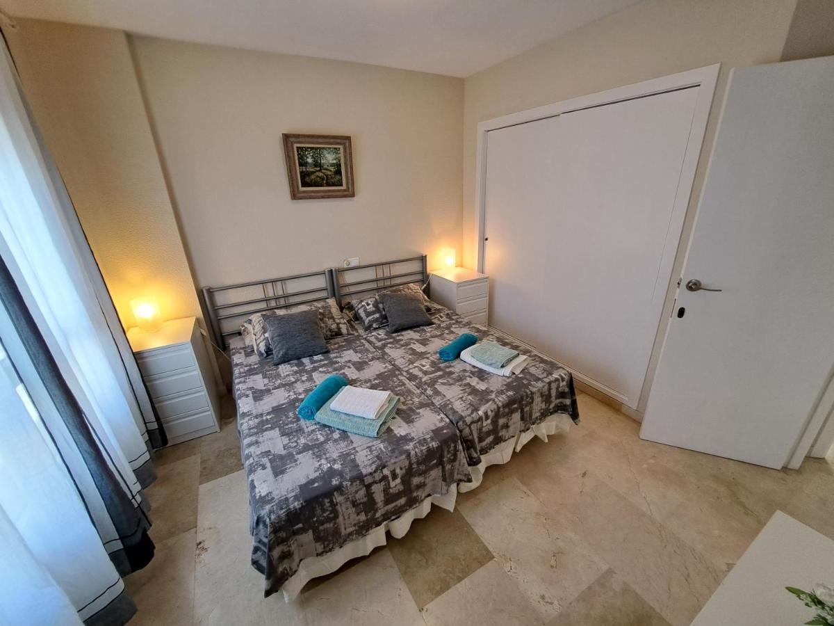Three Bedroom Apartment In Albir - Playamar II El Albir Bagian luar foto