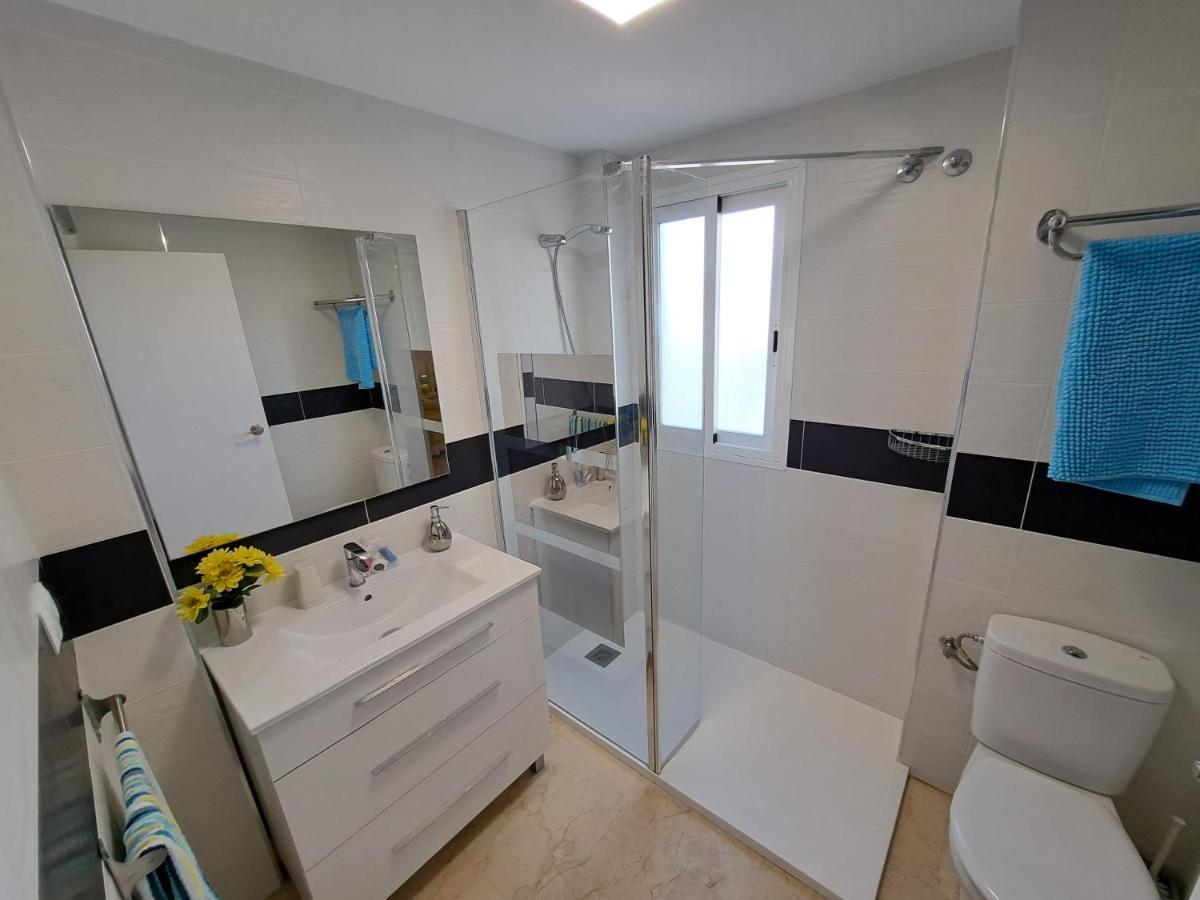 Three Bedroom Apartment In Albir - Playamar II El Albir Bagian luar foto