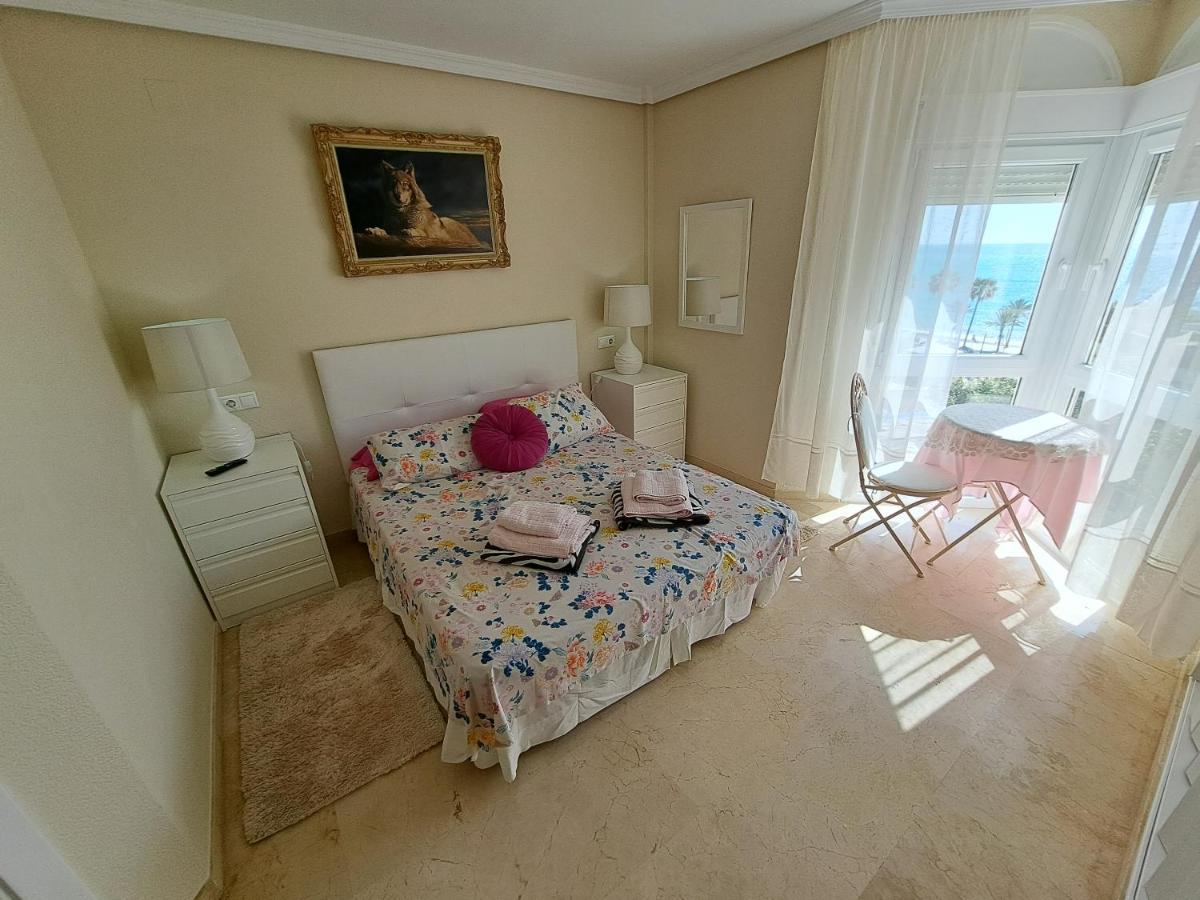Three Bedroom Apartment In Albir - Playamar II El Albir Bagian luar foto